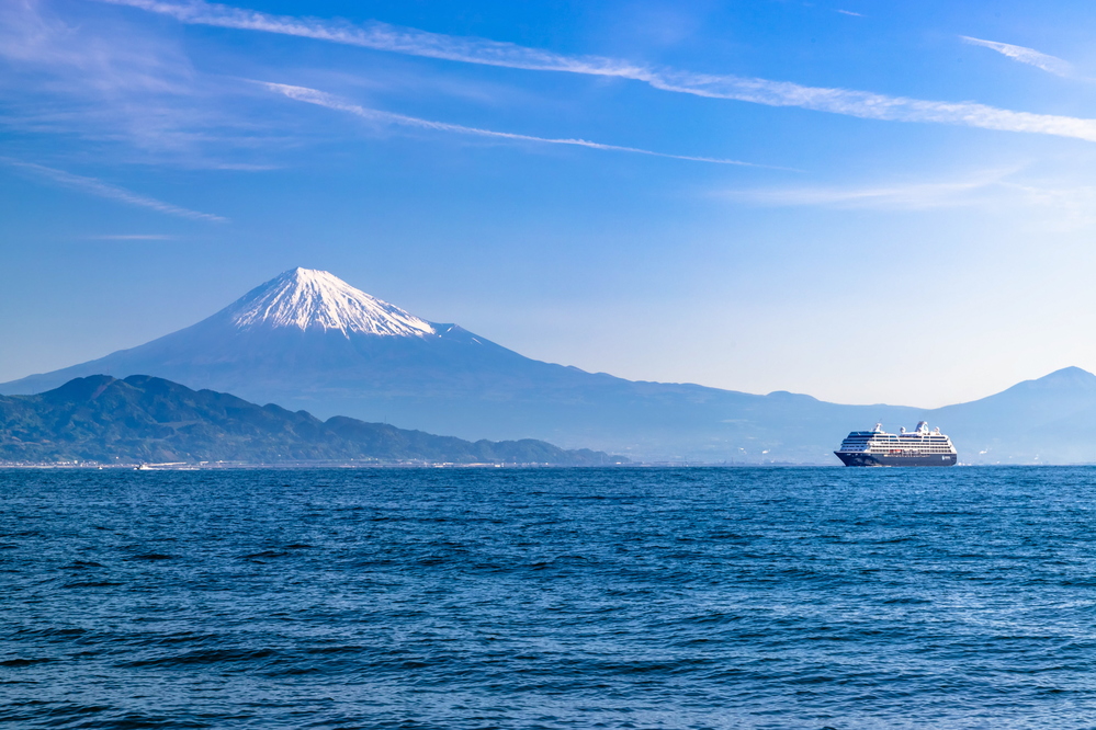 客船「アザマラ・クエスト」２０１９年５月１０日　Azamara Quest, May 10, 2019